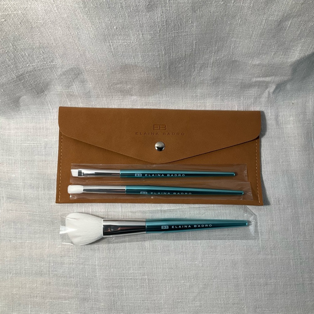 Elaina Badro Makeup Brush Set with Case